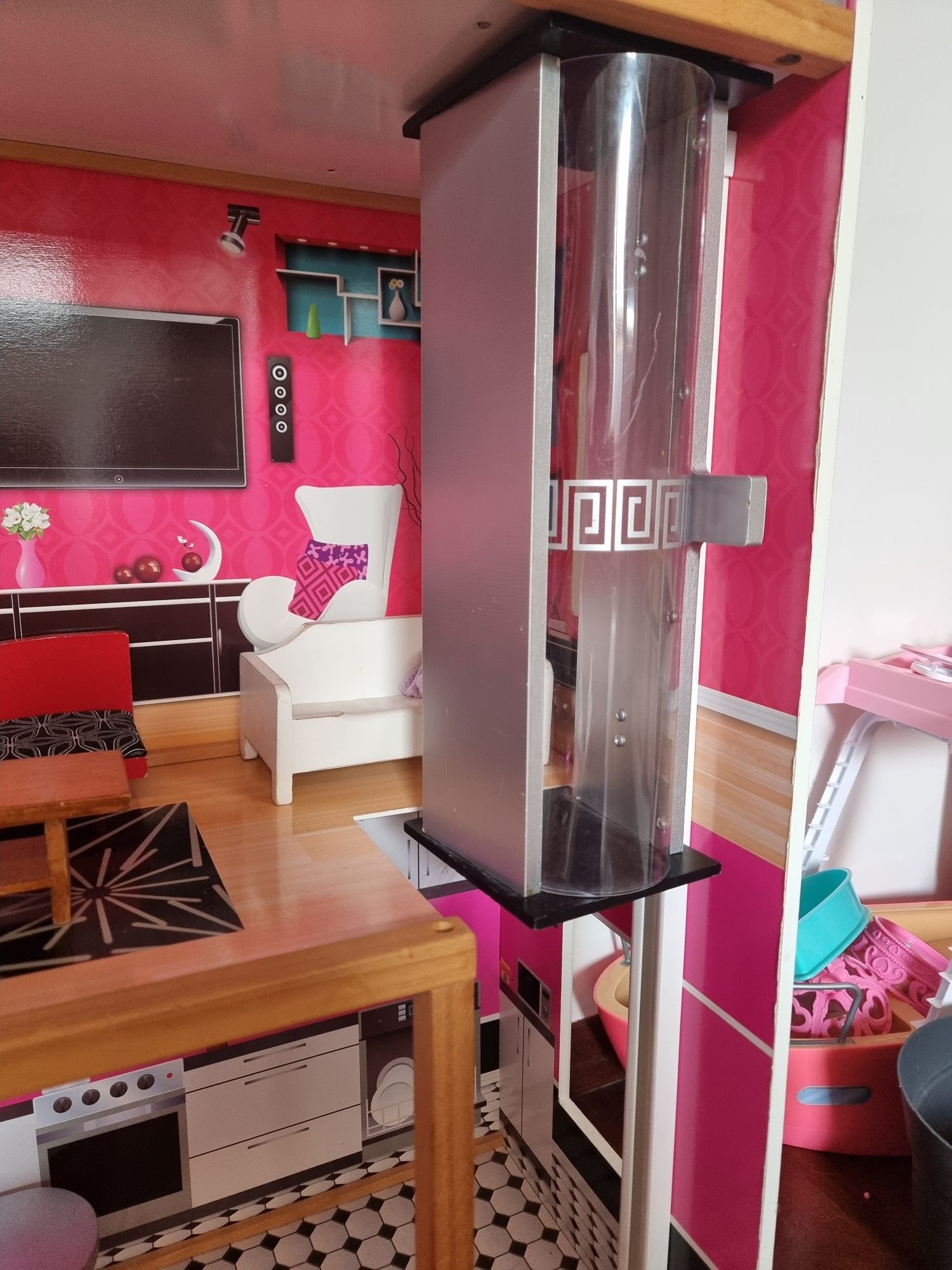 Domek Barbie EcoToys Malibu Residence z windą – 115 cm