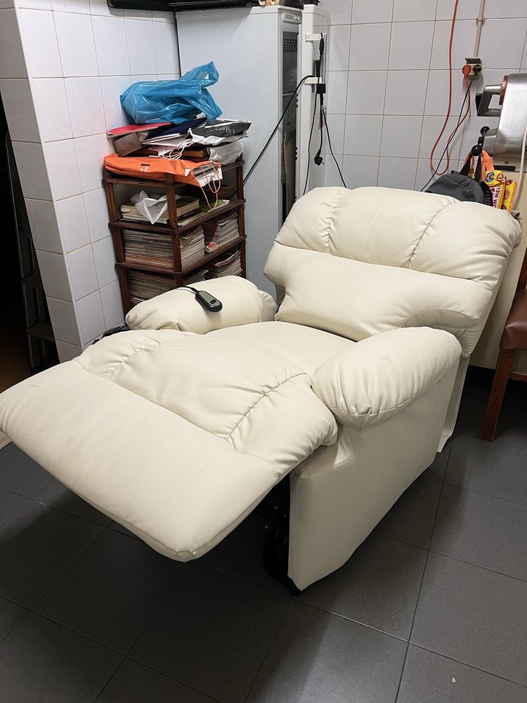 Cadeirão poltrona elétrica