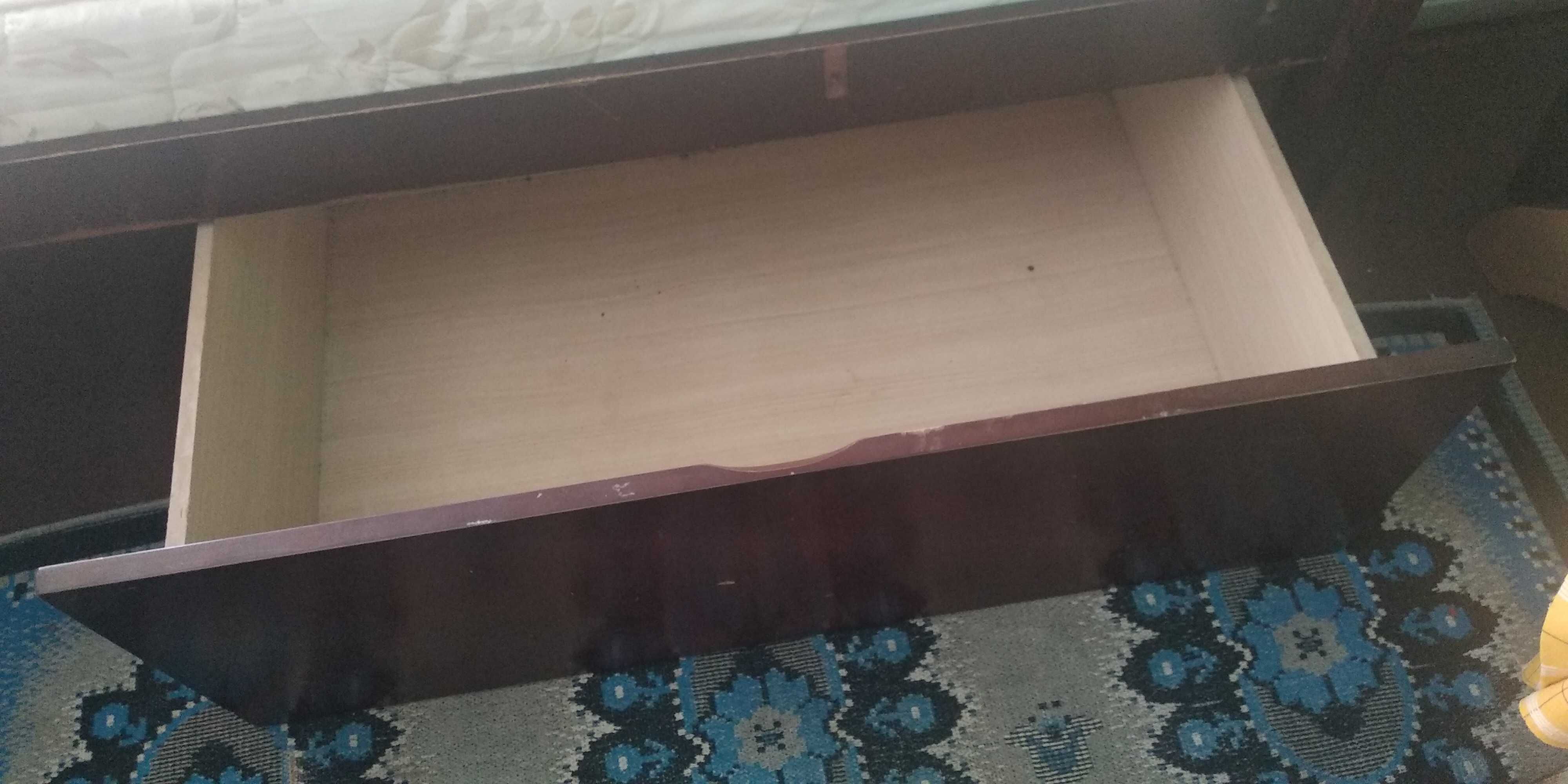 Ліжко двохярусне дерев’яне