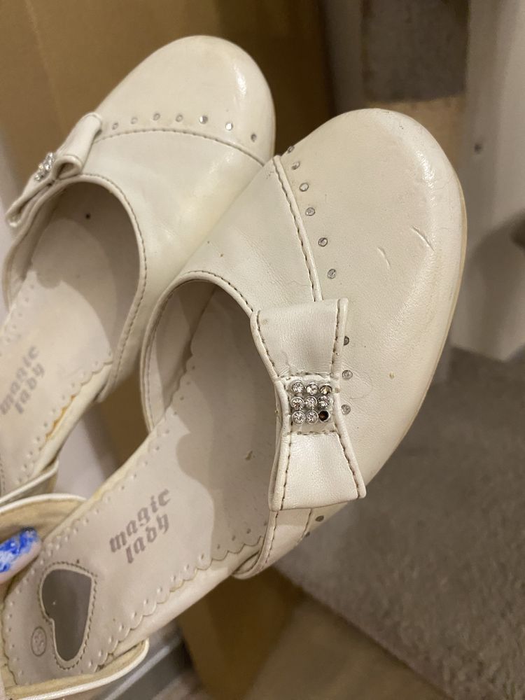 Białe buty eleganckie/oficjalne komunijne