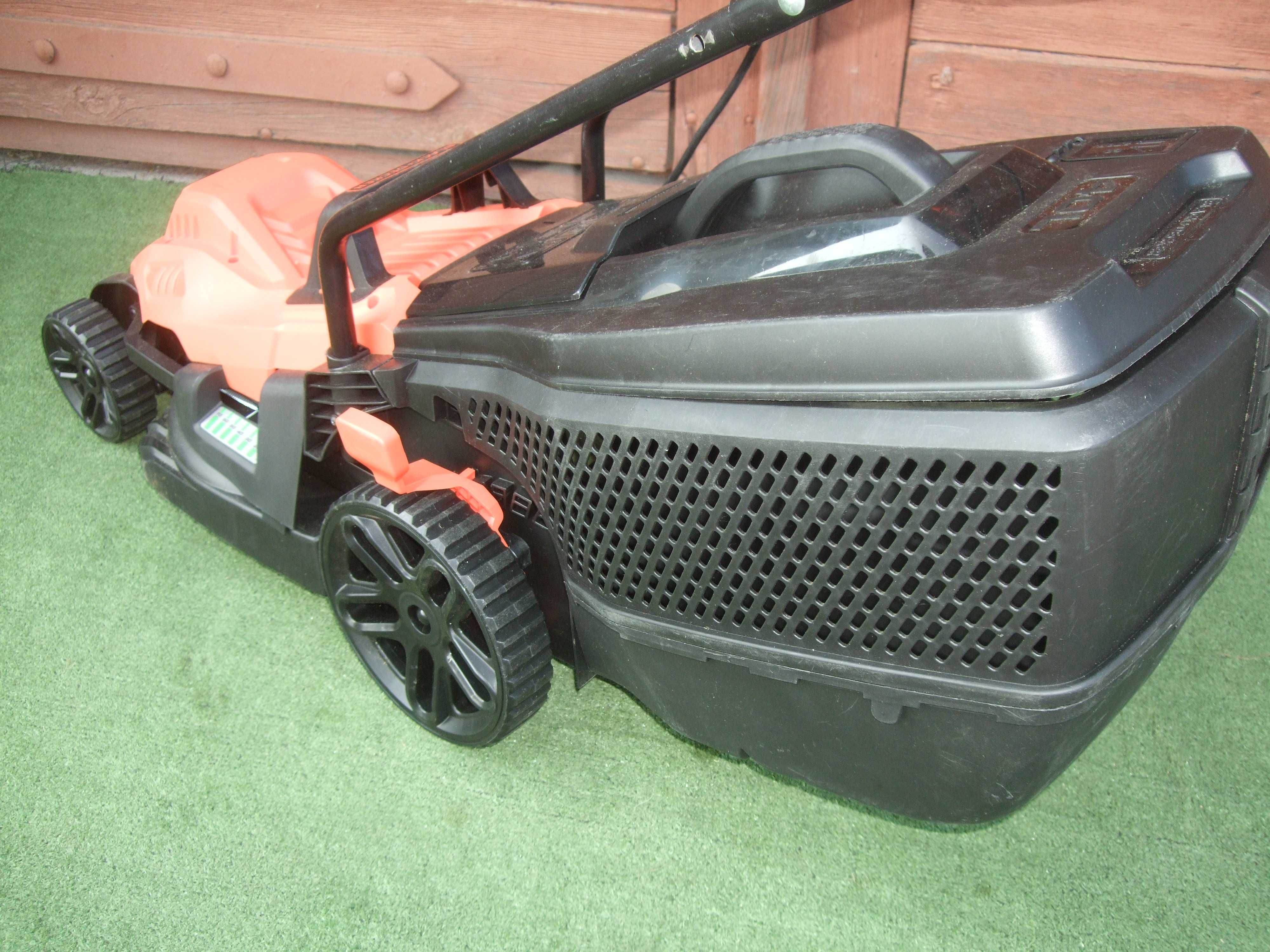 KOSIARKA Elektryczna BLACK & DECKER 1400W 34 cm Jak nowa. Super Stan.