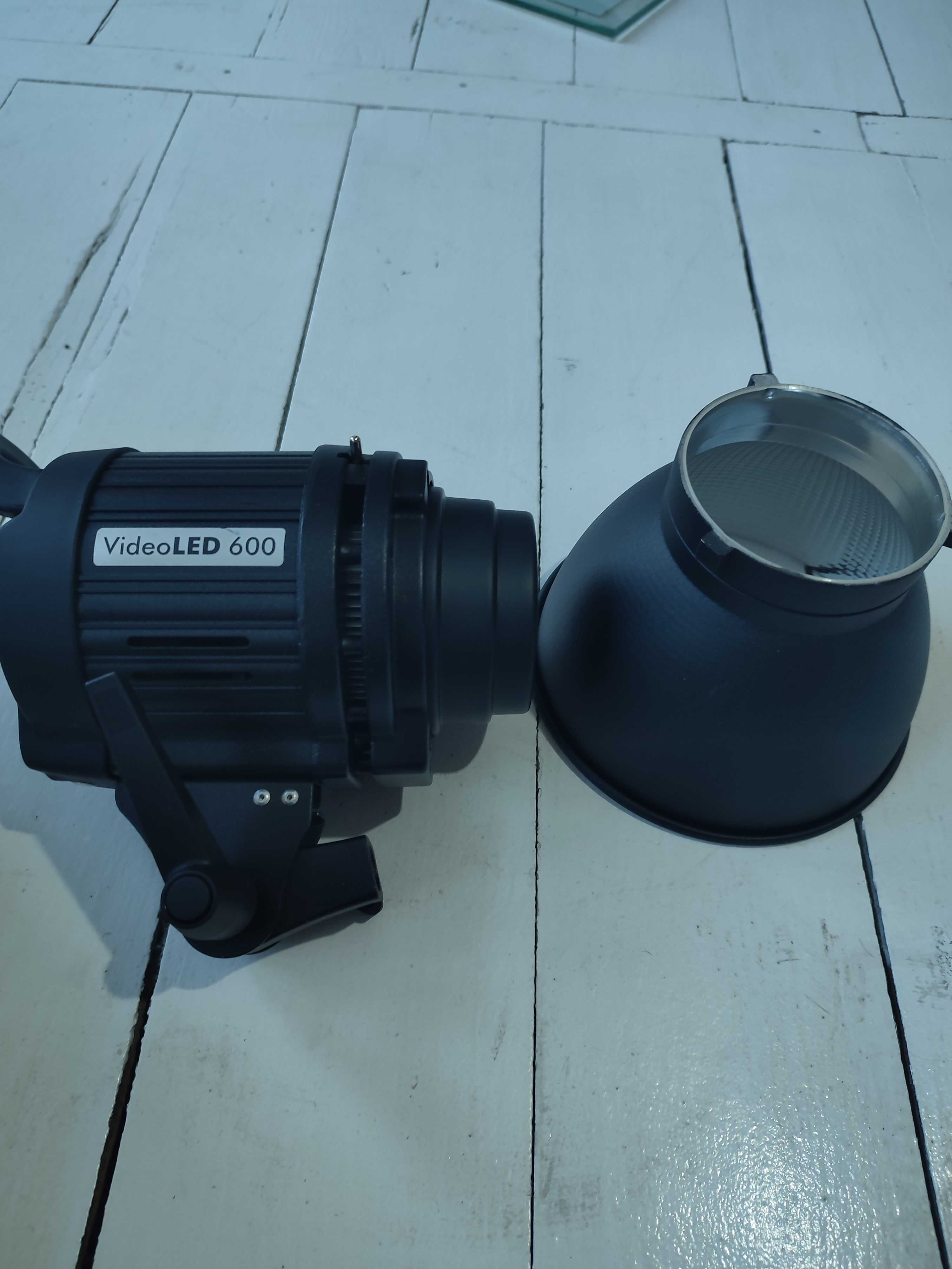Quadralite VideoLed 600 lampa światła ciągłego