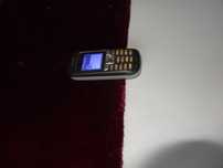 Телефон Sony Ericsson з зарядкою /нова батарея/