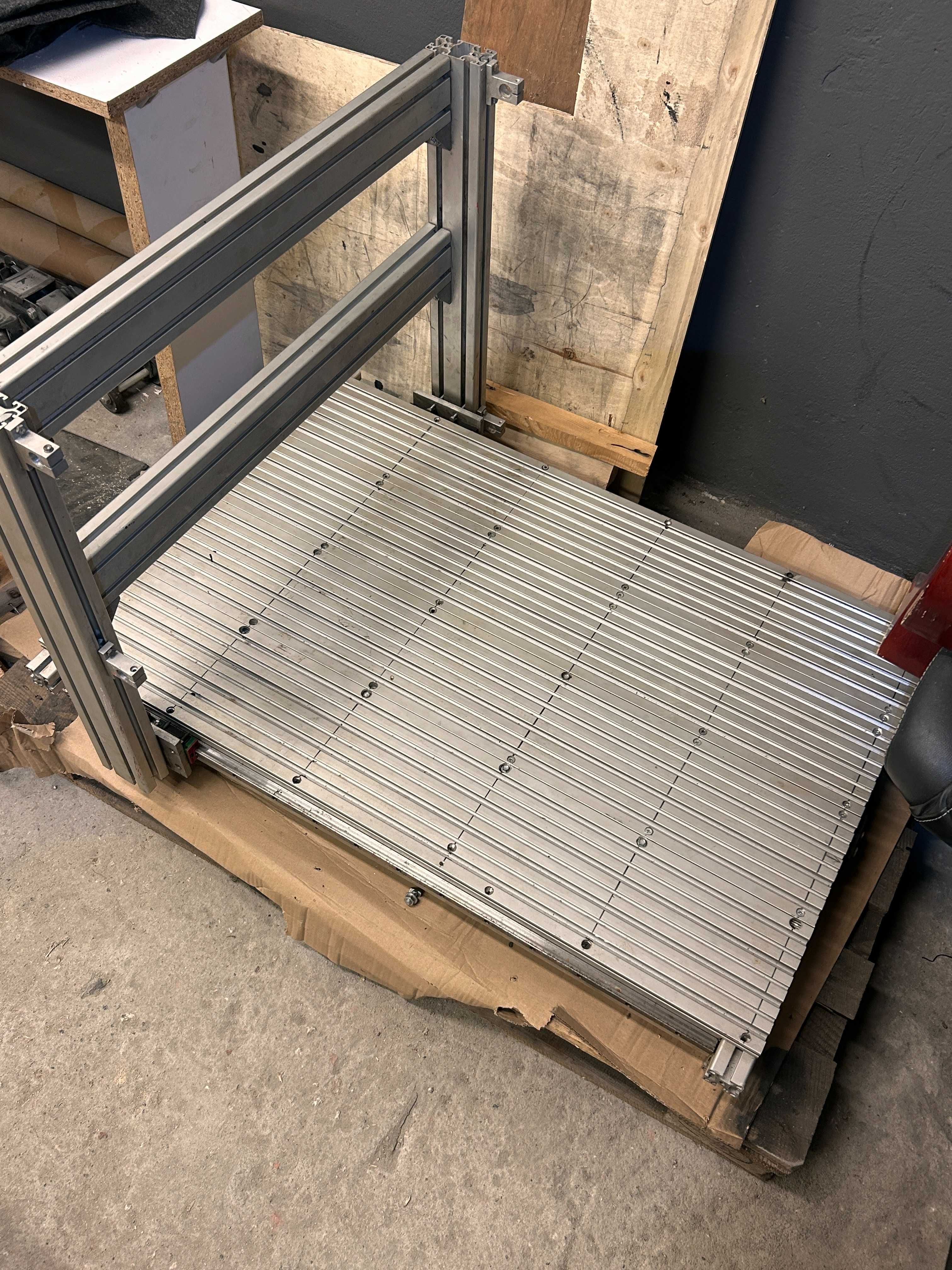 Frezarka CNC, rama frezarki, projekt do dokończenia