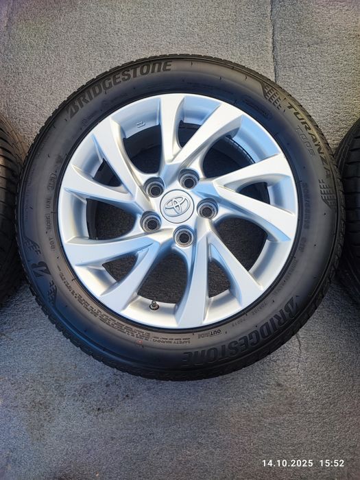 Koła Felgi alu opony 16 5x114,3  Auris Corolla czujniki