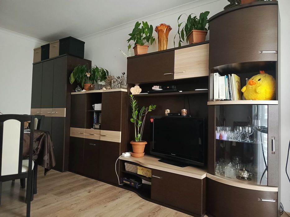 Sprzedam zestaw mebli