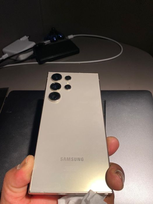 Samsung Galaxy S24 ultra