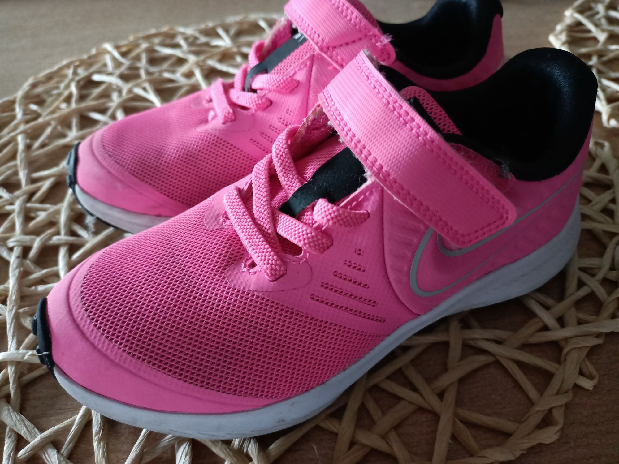 Buty dziewczęce Nike Runner 29