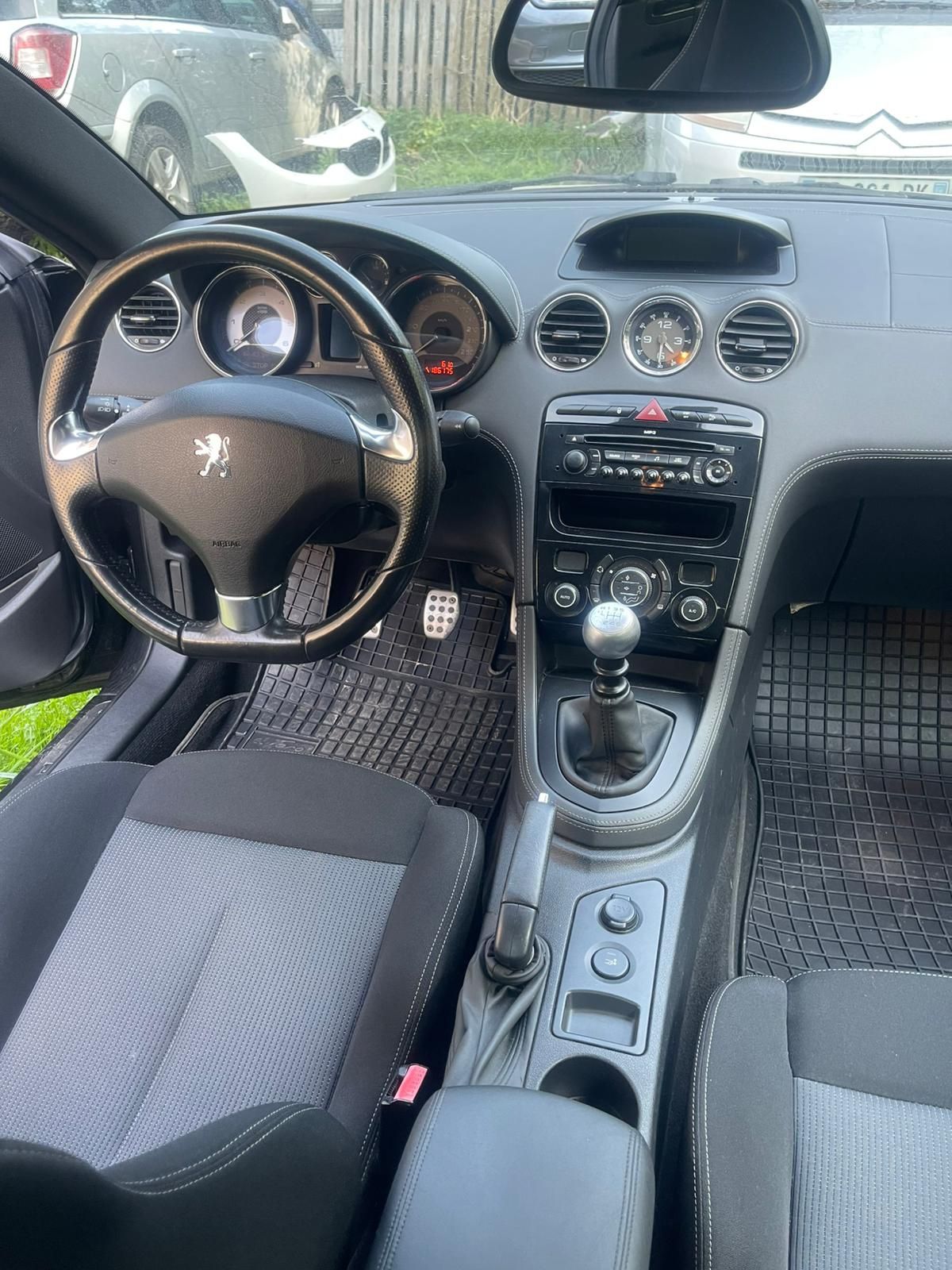 Peugeot rcz 2010 rok 2.0 hdi