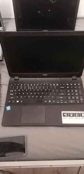 Mix laptopów. Okazyjna cena za całość!