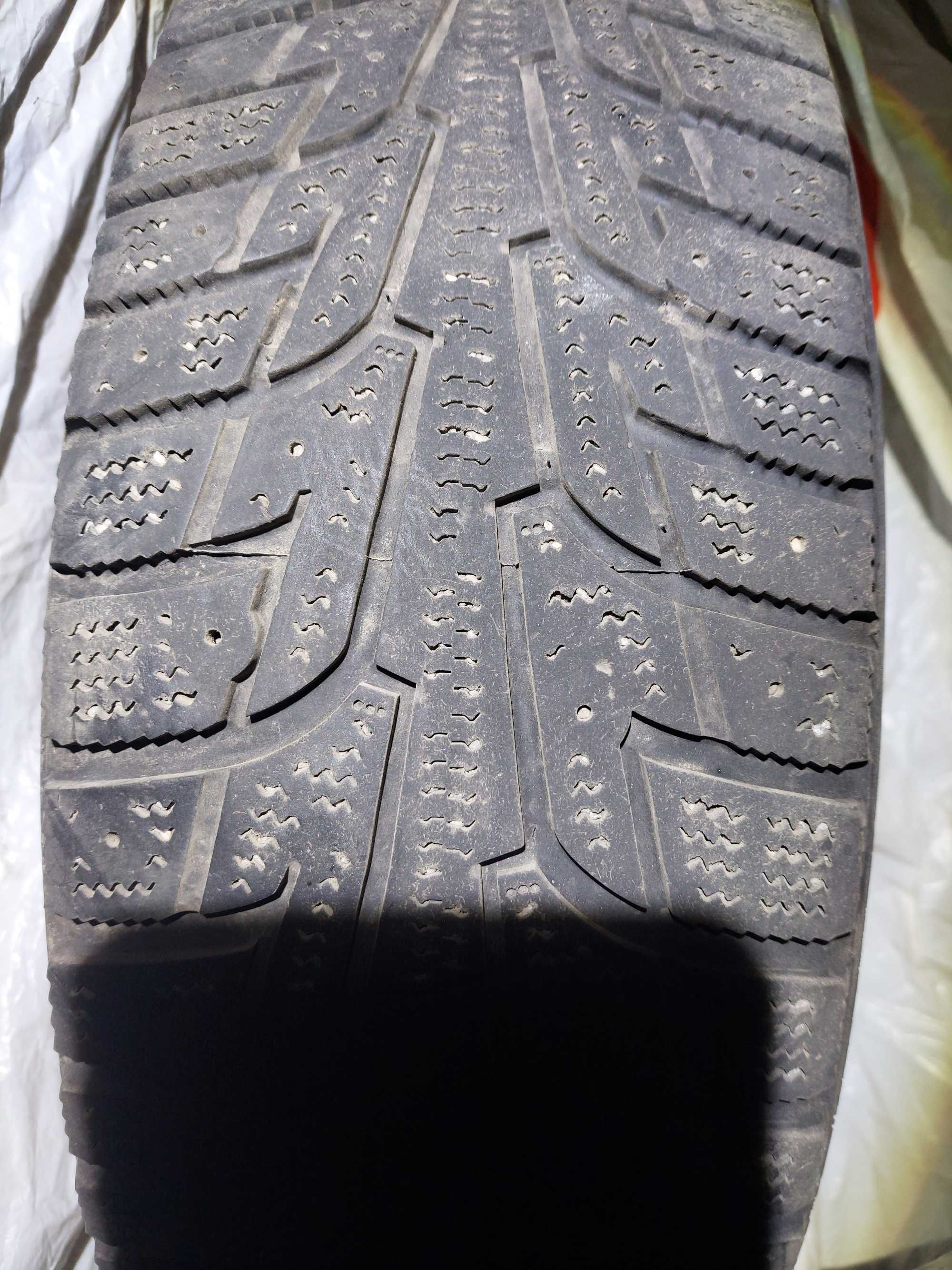 Зимняя резина Hankook 175/65 R14