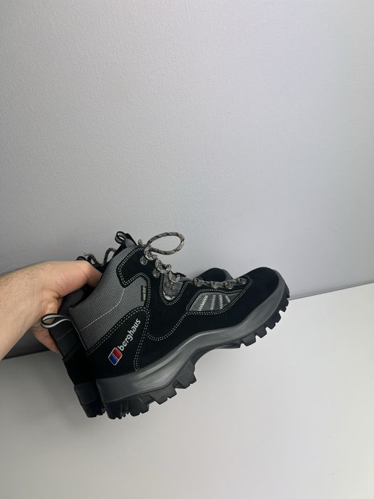 42(size) Чоловічі трекінгові ботінки Berghaus Gore-Tex