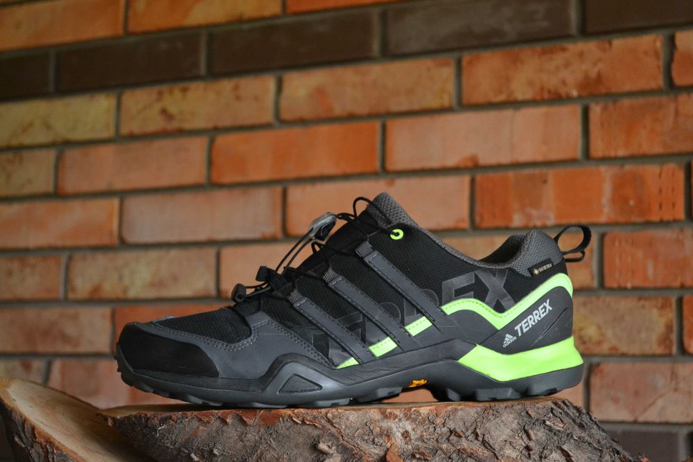 Трекінгові кросівки Adidas Terrex Gore-Tex Оригінал Розмір 46 - 29.5