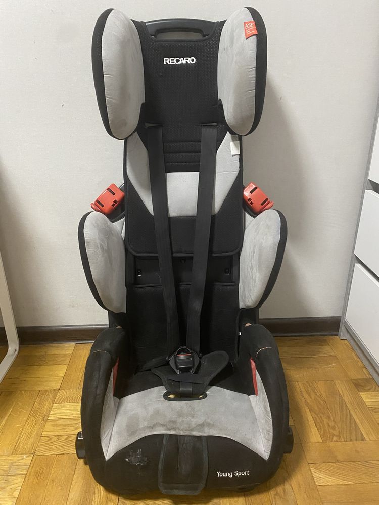 Автокрісло Recaro Young Sport