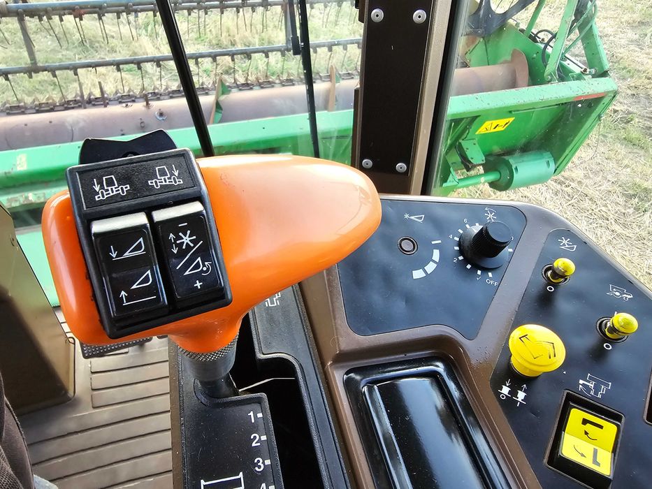 Свіжопривезений John deere cts