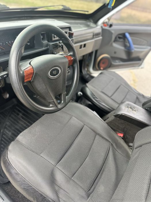 Продам ВАЗ2199. Чорна пʼятниця протягом 2 тижнів 2000-1900