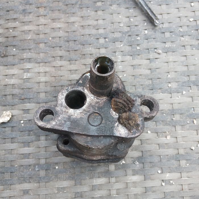 Масляний насос газ 53