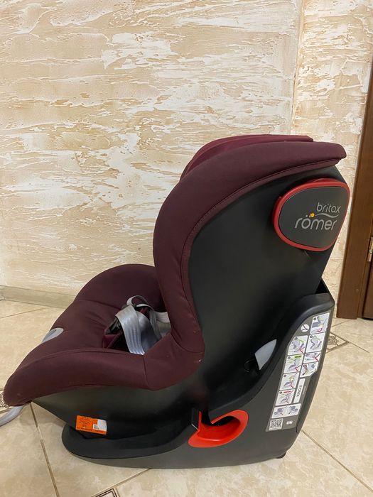 Дитяче автокрісло  britax romer king