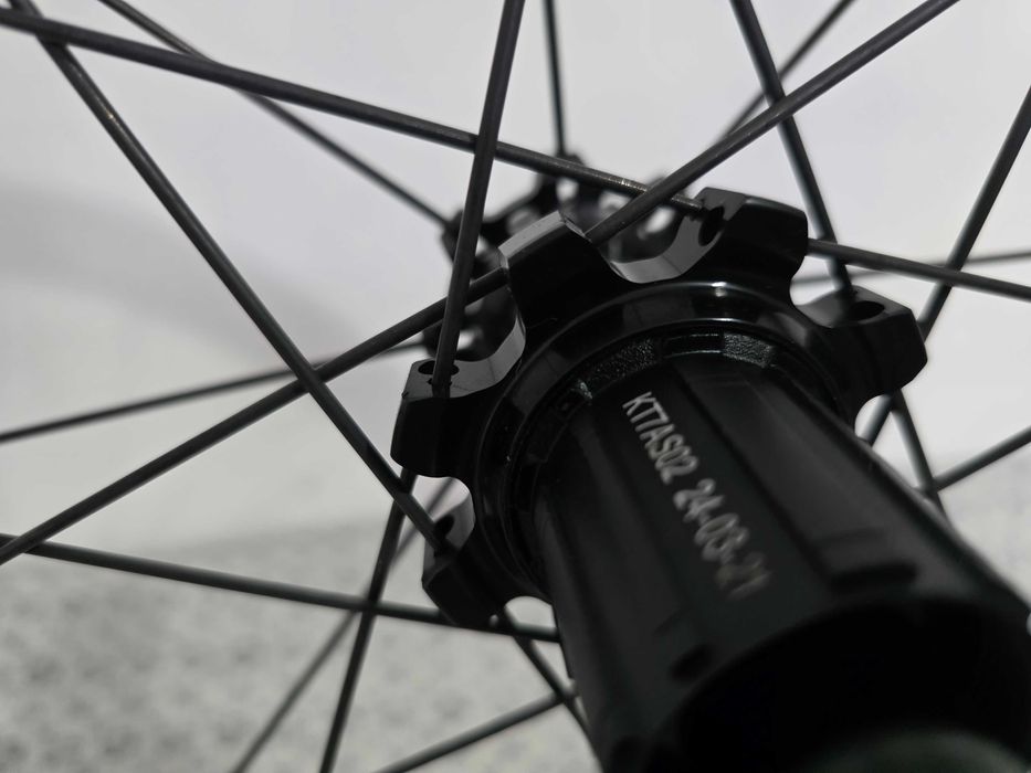 À venda: Rodas VISION Team 35 Disc