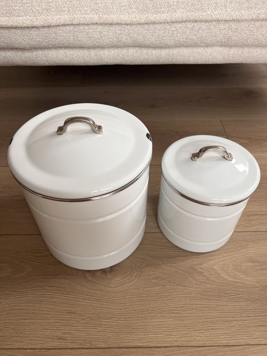 zestaw pojemników Ikea metalowe pokryte biała emalią