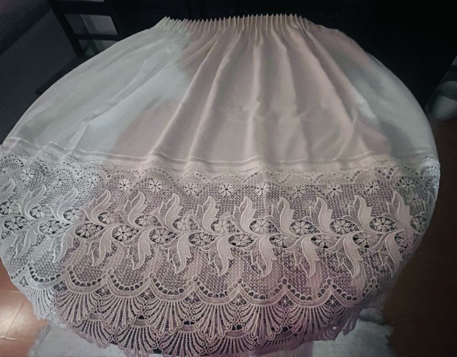 Cortinado cozinha branco- Alt.1x24. Larg; 2x16