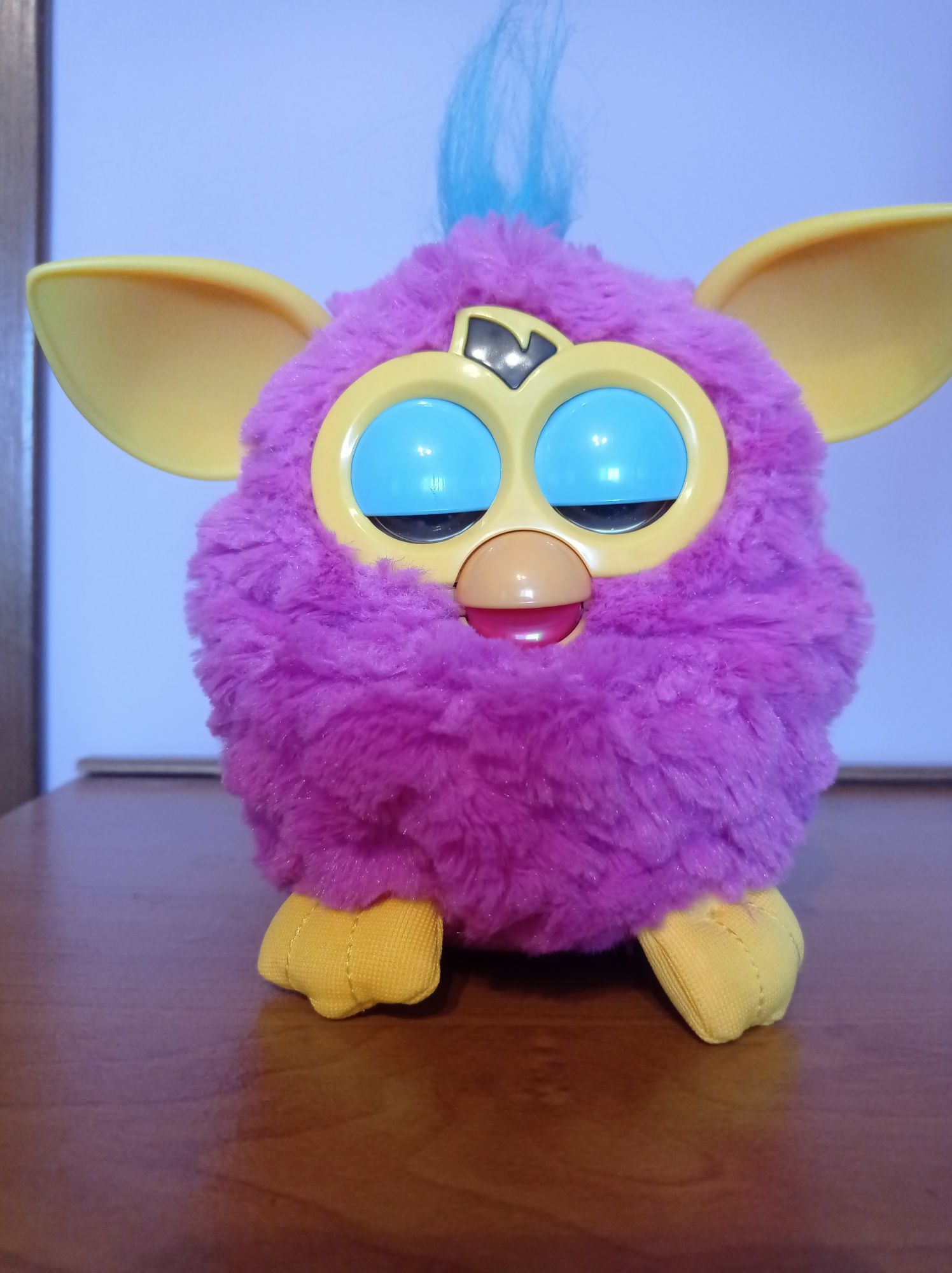 Furby-interaktywna zabawka
