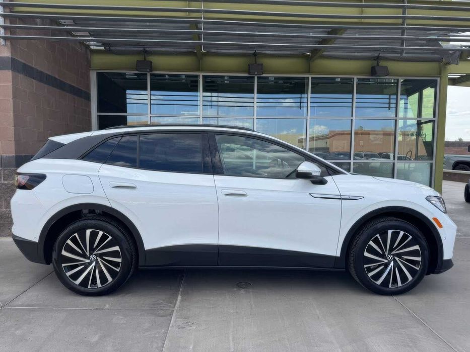 Volkswagen ID.4 S      2024