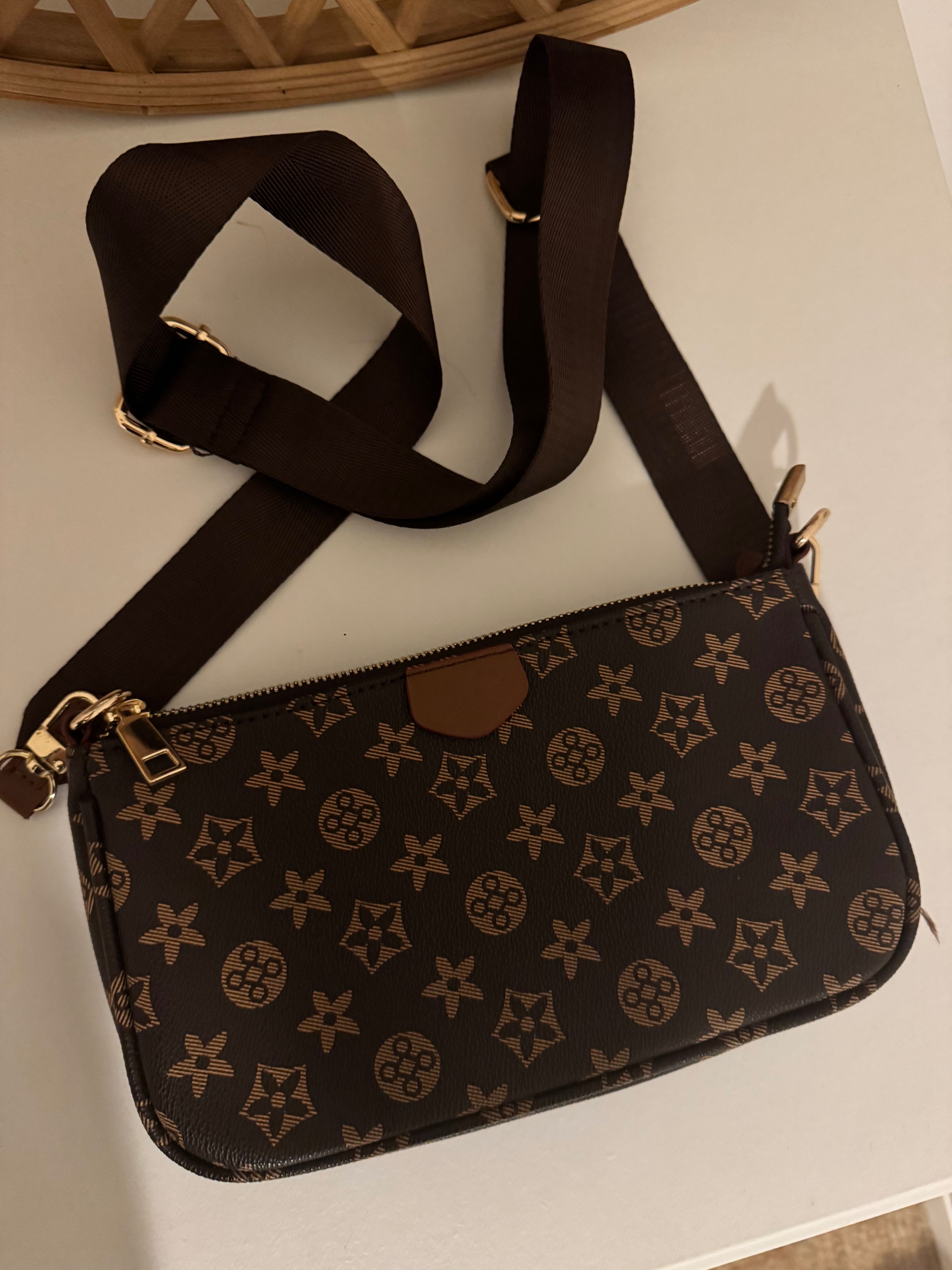 Mala Tiracolo Lv