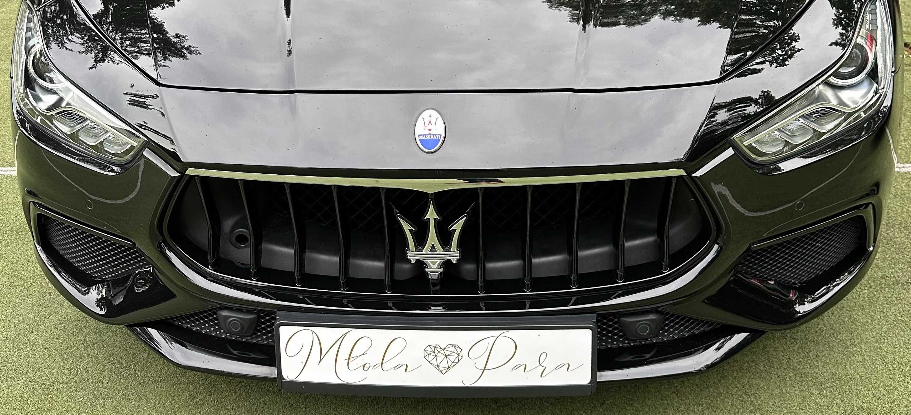 Maserati Ghibli  samochód auto z kierowcą do ślubu / na wesele