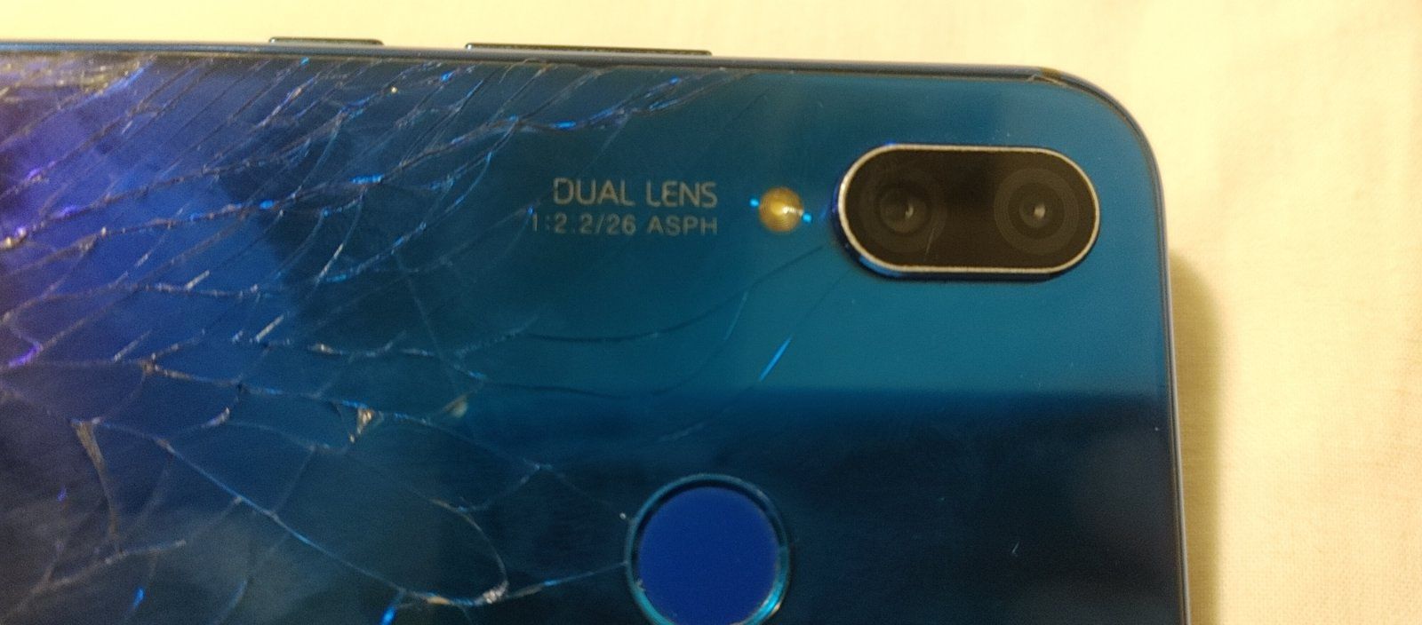 Смартфон HUAWEI P Smar Plus 4/64 Gb INE-LX1