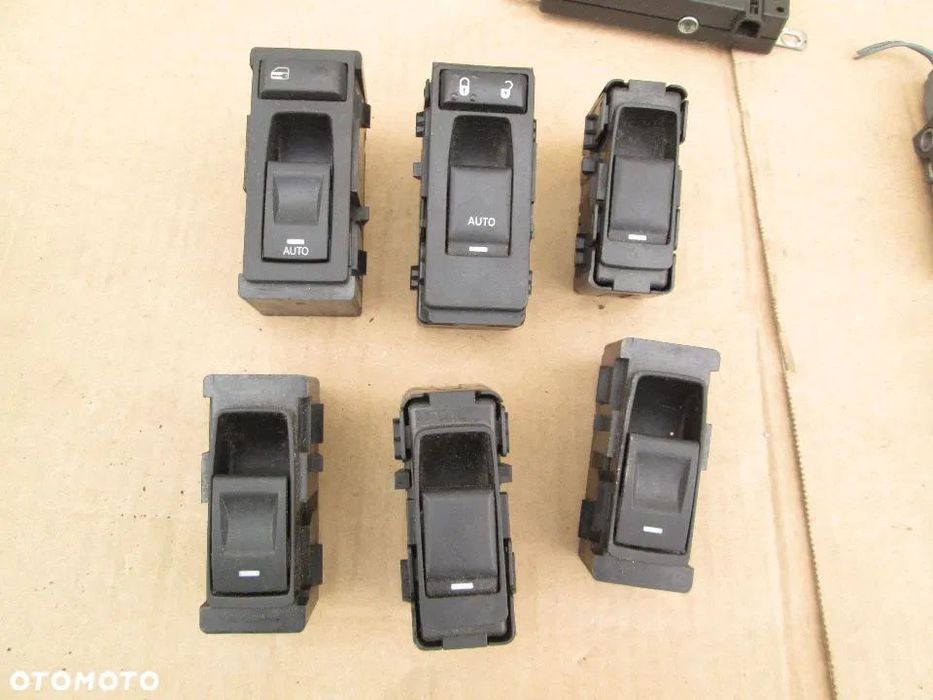 przeŁĄcznik szyb chrysler c sebring dodge magnum caliber jeep gra
