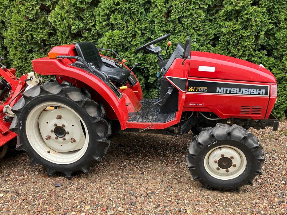 Mini Traktor Mitsubishi MT185 Ciągnik Sadowniczy Komunalny