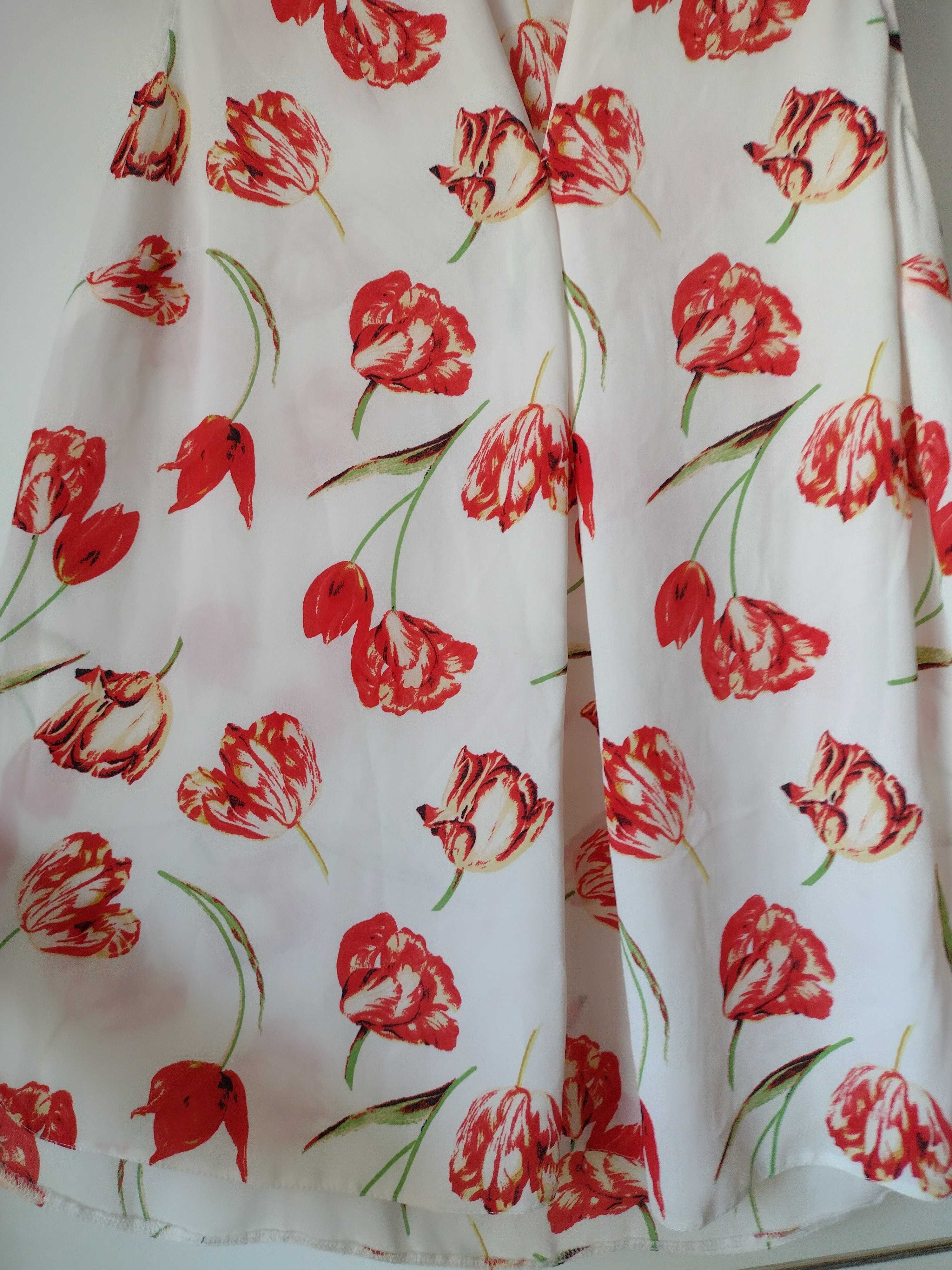 Bluzka w kwiaty tulipany plus size 44
