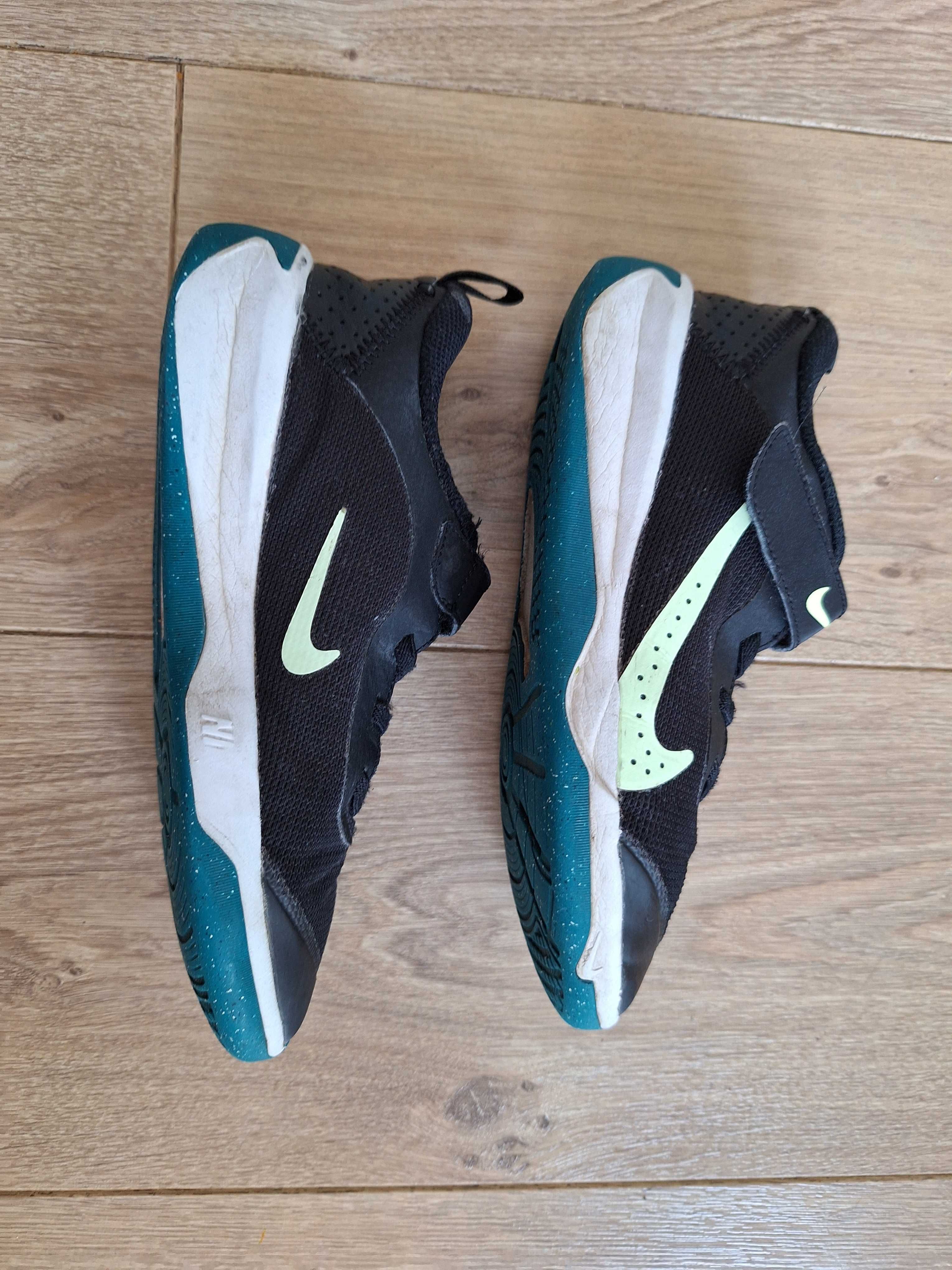 Nike 34 uniwersalne