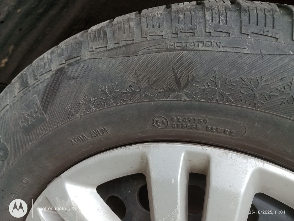 Koła R16 zimowe Barum SUV 215\70