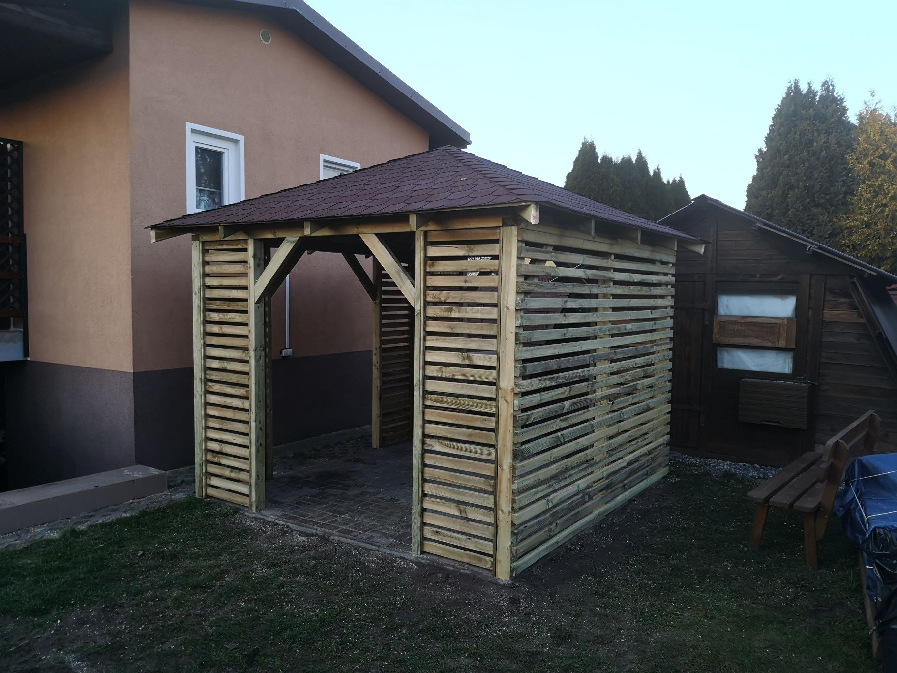 Altana drewniana ogrodowa 300 x 300 cm Słupy 10 x 10 cm.