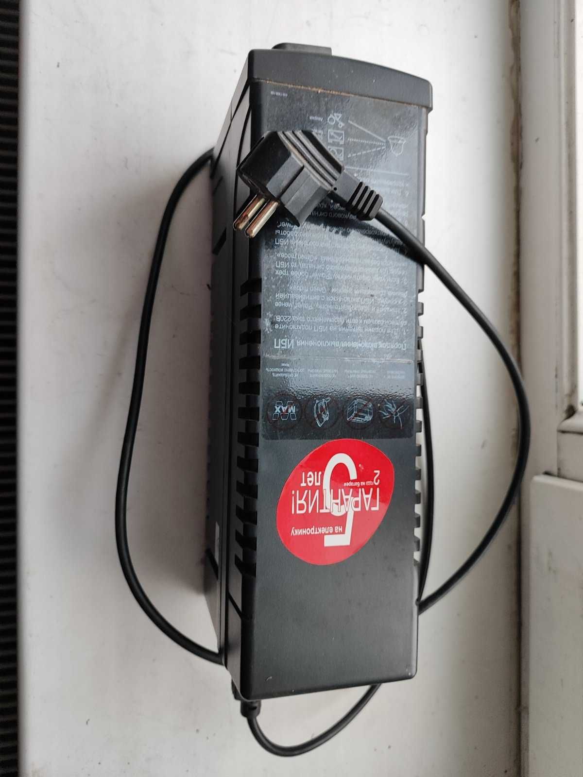 Безперебійник (ДБЖ) Powercom BNT-600AP