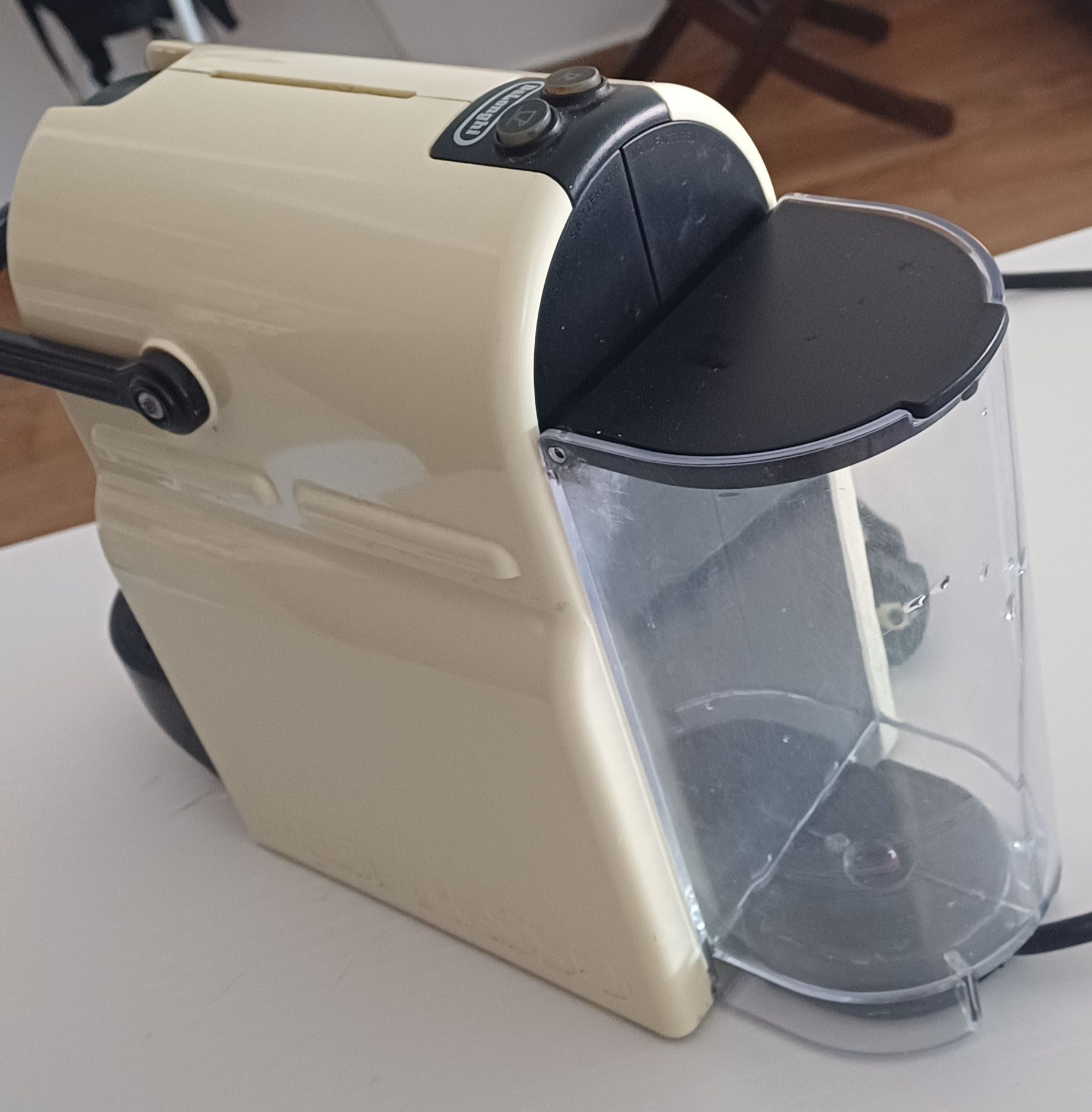 Máquina de café Nespresso para peças