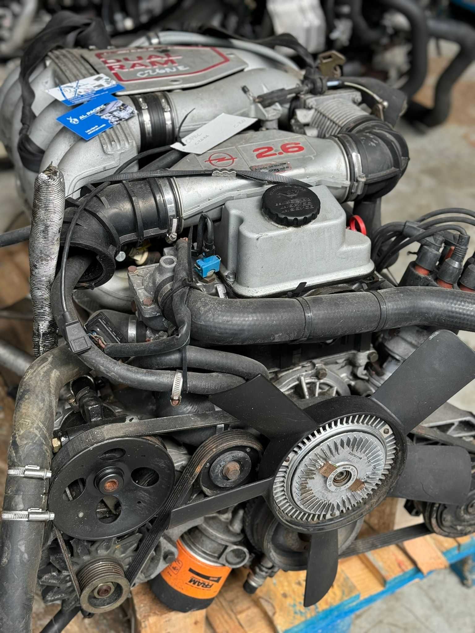 Motor usado Opel Omega 2.6 Ref. C26NE
