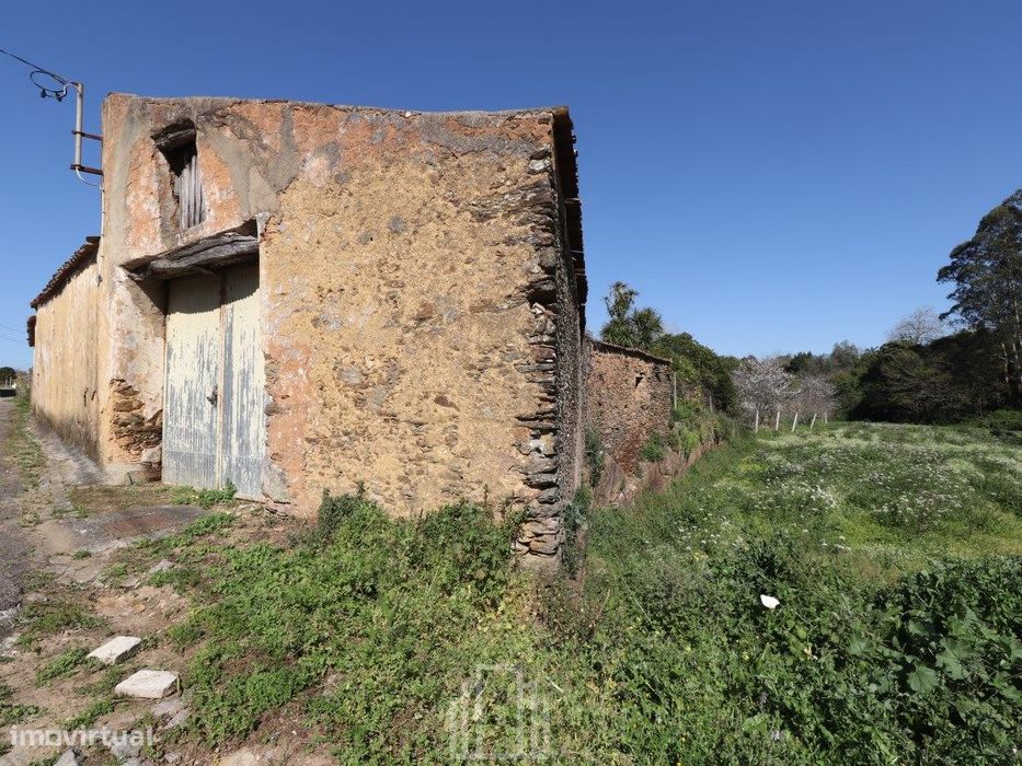 Casa Antiga + Terreno - São João, Ovar