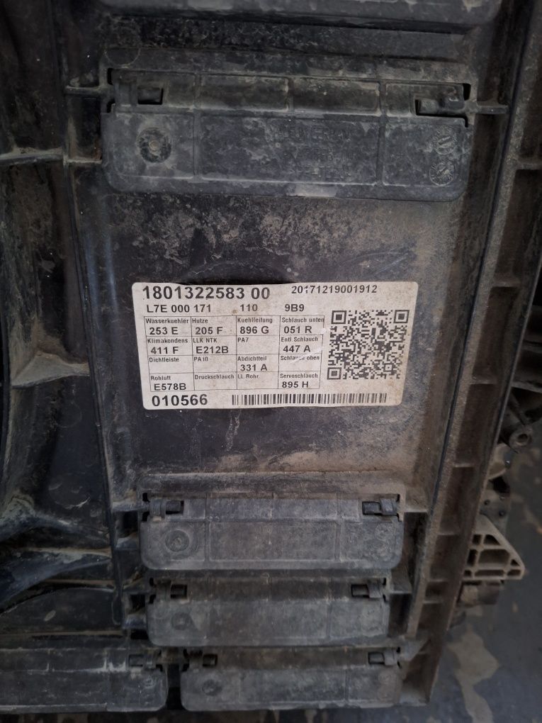 Chłodnica chłodnice wentylator VW Transporter T6 2.0 TDI