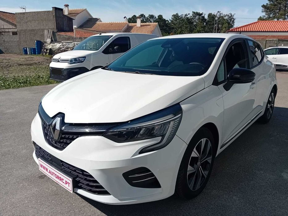 Renault Clio 1.5 blue dci Evolution c/IVA ( pequeno sinistro )