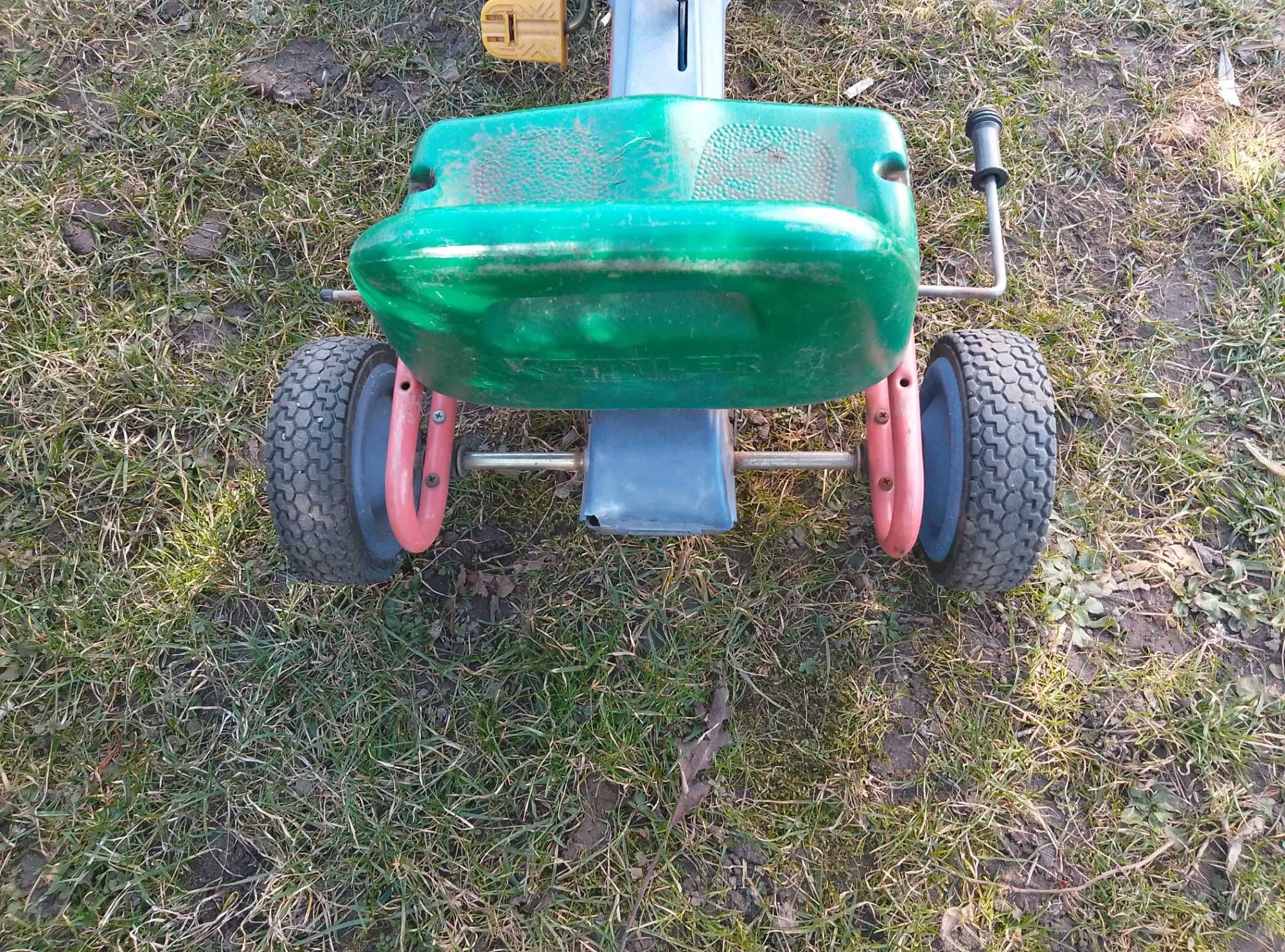 gokart =Kettcar dla  dziecka od 3 do 6 lat na pedały Super
