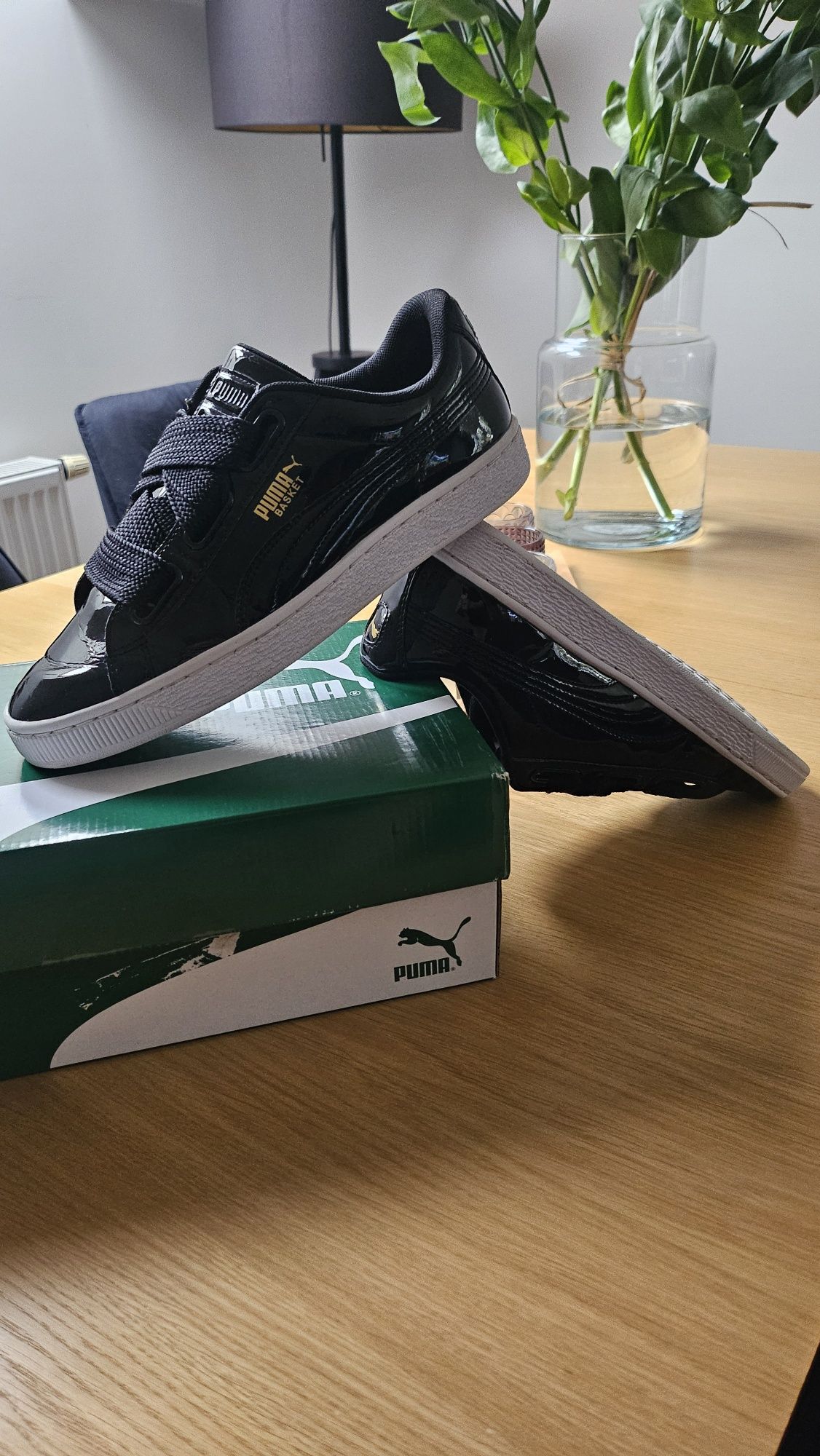 sneakersy PUMA Basket Heart Patent WN'S 40,5