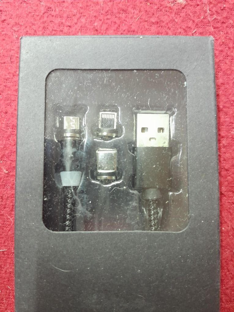 Nowy zestaw kabelki ładowarka magnetyczna do telefonów trzy rodzaje