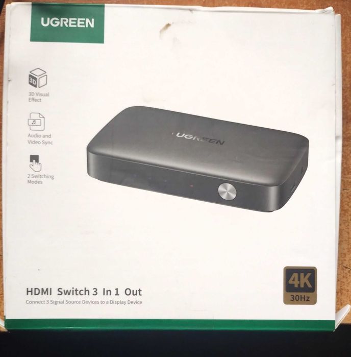 Przełącznik Switch UGREEN CM332 3w1 HDMI 1.4 4K 30 Hz pilot