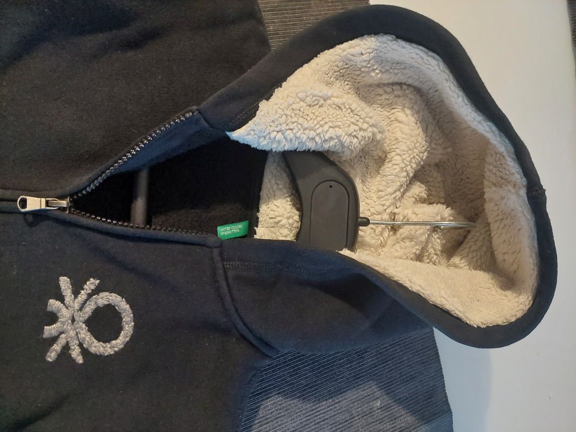 Hoodie com fecho Benetton