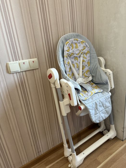 Стільчик для годування El Camino Crystal.