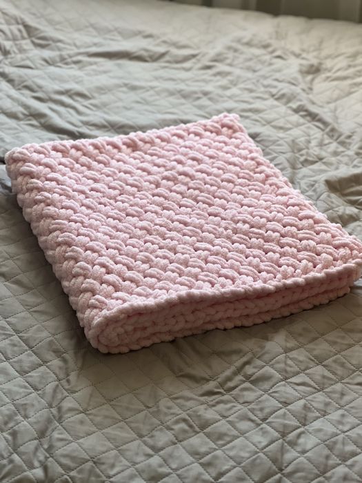 Пледи дитячі з алізе пуффі