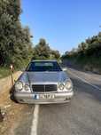 Mercedes Benz E220